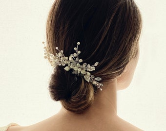 Wedding hair comb, Ivory comb for  bride, bridal hair piece with with pearl, bridal hair comb, crystal&pearl  hair comb,  wedding hair piece