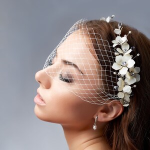 Wedding Birdcage veil with ivory flowers, Headband Birdcage veil image 2