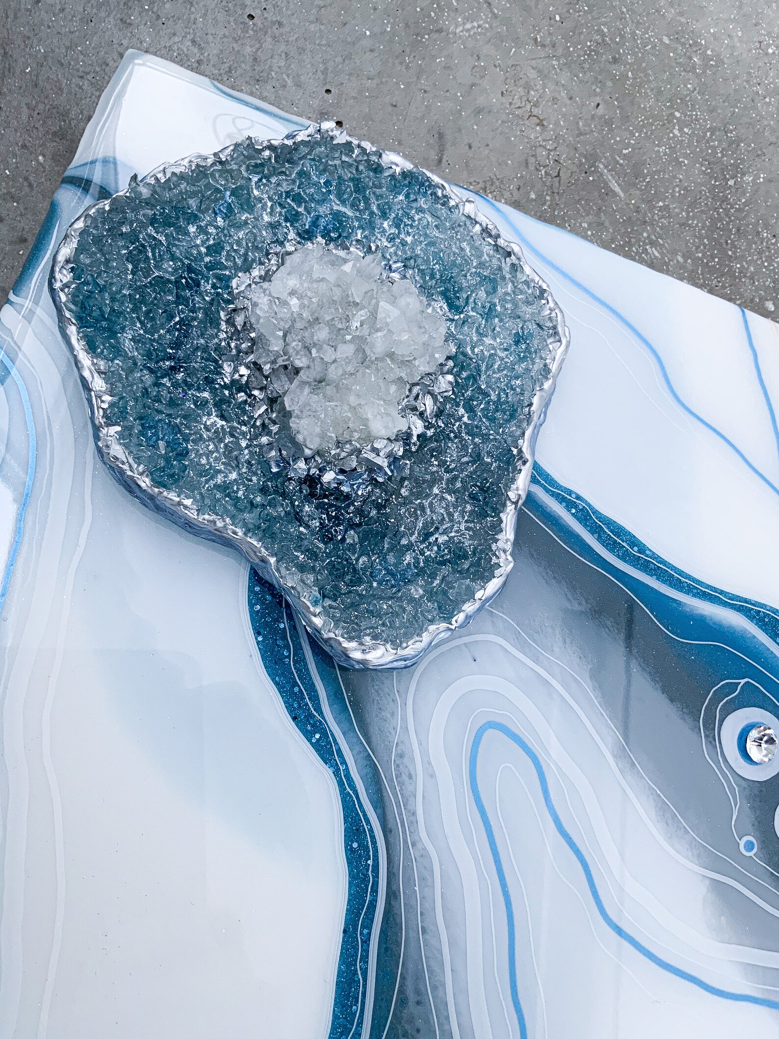 Geode painting madetoorder custom resin pour fluid art Etsy