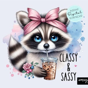 Raton laveur mignon PNG - sublimation de chemise d'été, conception de citation impertinente drôle. Clipart raton laveur, PNG tendance pour les amateurs de café - Téléchargement numérique