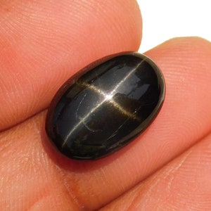 AAA + Qualität schwarzer Stern Cabochon, 4 Strahlen Diopsid schwarzer Stern Edelstein, ovaler schwarzer Stern, März Geburtsstein, Schmuck verwenden schwarzer Stern