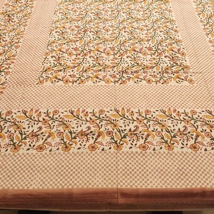 Handgedruckte Baumwolltischdecke: Indisches Blumenmuster, 160 x 230 cm
