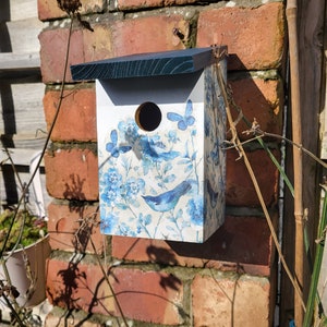 BirdHouse, Nesting Box, Garden Bird Box, Garden Decor