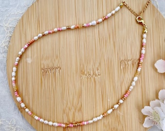 Handgemachte Perlenhalskette aus Süßwasserperlen in Rosa/ handmade pearl necklace /colorful pearl necklace/gift idea for her/Geschenkidee