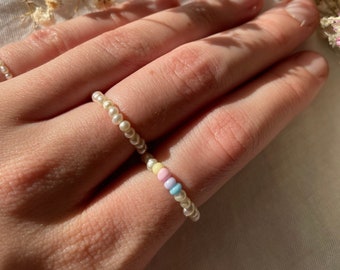 Aruba- handgemachte Mini- Perlenringe mit Pastellperlen/Pearl rings/ Mini Rings/ Freshwater Pearls/ Süßwasserperlenringe/Geschenkidee Frau