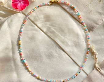 Aruba- collar de perlas colorido hecho a mano hecho de diferentes perlas / collar colorido / idea de regalo para ella / regalos hechos a mano