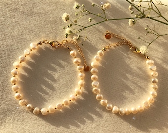 Aruba- bracelets de perles faits à la main en vraies perles d’eau douce et design de haute qualité/ bracelet boho/idée cadeau pour petite amie/ bracelet de perles