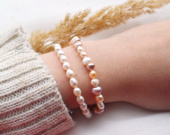 Freshwater pearl bracelets/Handmade pearl bracelets with real freshwater pearls/handmade jewelry/autumn/gift girlfriend/gift idea