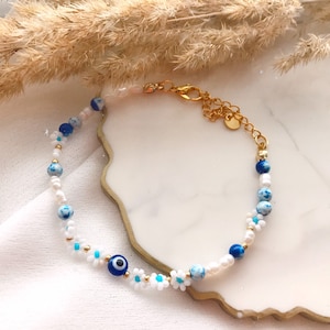 Aruba- handmade pearl bracelet with sweet details and Nazar eye/ gift idea/ bracelets/ special bracelet/ handmade pearl jewelry