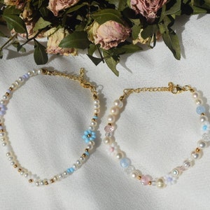Aruba- handmade flower bracelets in pastel/handmade pearl jewelry/gift idea for her/gift woman friend/gift child/gift her