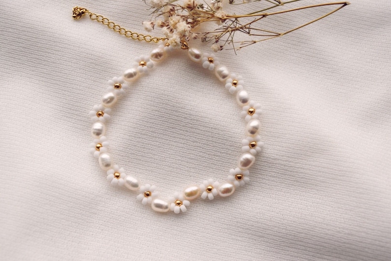 Aruba handmade flower bracelet with real freshwater pearls/gift ideas girlfriend/Daisybracelet/bracelet/cute bracelet/Mother's Day/girlfriend image 1