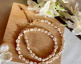 Aruba- handgemachte Halskette aus echten Süßwasserperlen & Blütendesign/Perlenkette/Blümchenkette/Geschenkidee Freundin/handmade gift woman