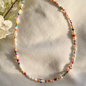 Aruba-handmade colorful pearl necklace made of freshwater pearls/ colorful summer necklace/ gift idea for her/ gift idea/ colorful necklace/ colorful chain image 4