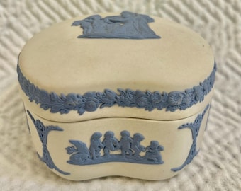 1960’s Wedgwood Jasperware White With Blue Kidney Shaped Trinket Box With Cherubs