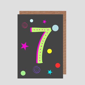 1-9 *Beschikbaar* Helder/zwart nummer verjaardagskaart/leeftijden sterren/wervelingen/stippen.  Verjaardagskaart