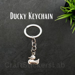 Ducky Keychain – Rubber Duck Shaped Pendant Metal Key chain – Perfect Gift For Him Or Her