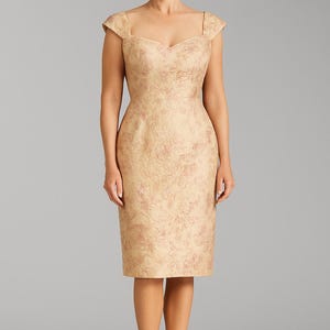 Elegant Rose Gold Mother of the Bride Dress. Exclusive dresses Knee-Length, Cap Sleeves. Mid-calf Formal dress. Ankle length Mother of dress