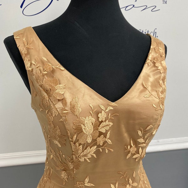 Kurzes Kleid aus antikgoldener Spitze, elegante Kleider für die Mutter der Braut/des Bräutigams, elegantes, einzigartiges Kleid, hergestellt in Florida