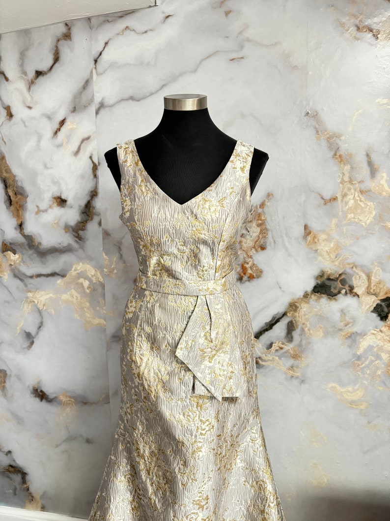 Steel Grey Glitter Jacquard Mandarin Neckline Chiffon Mother Of The Bride Dress with Jacket