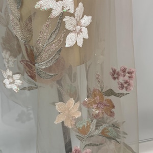 Floral Wedding Bridal Veil, Rose Pink Floral Veil, Ross Pink 60&quot; long Veil, Soft Color Bridal Veil, Colorful Veil, Unique Wildflower Veil.