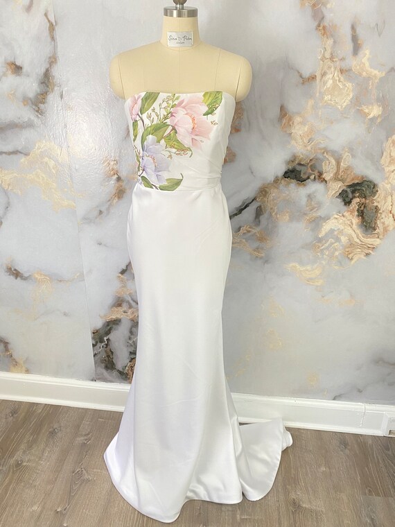 green emerald velvet dress Women's Watercolor Flare Dress main image 0