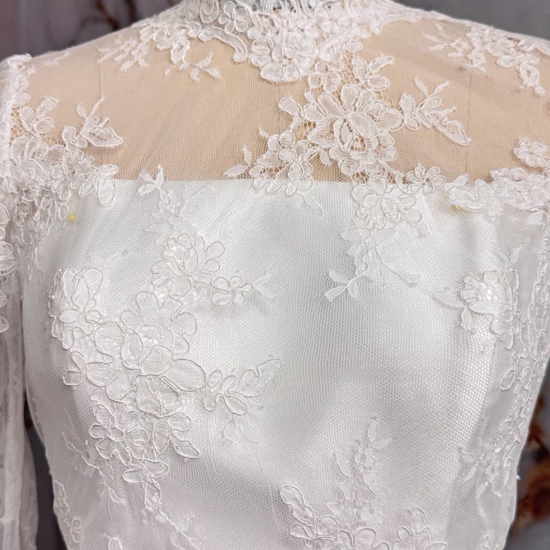 French Lace Wedding Dress Topper: Elegant Addition to Bridal Fashion