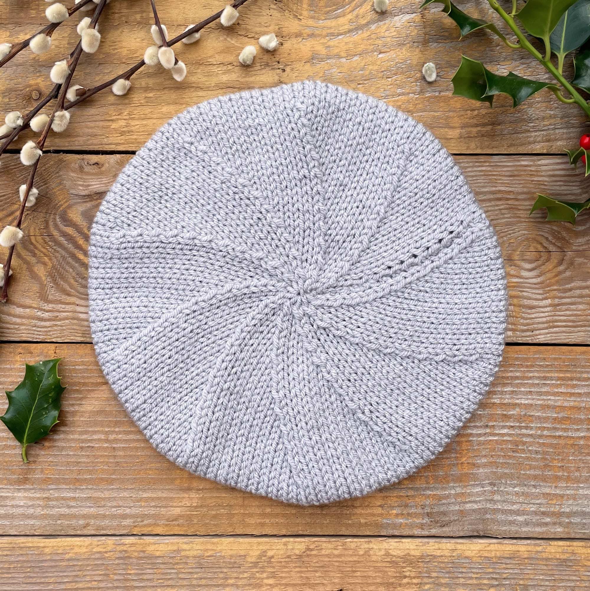 Hand knit Heathered Charcoal Gray French Parisian Beret Hand-knitted elegant wool french style beret, crafted from  main image 3