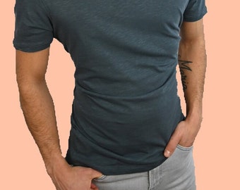 Men's Standard Fit Blue T-Shirt 100% Cotton Fair Trade, Organic, Sustainable & Eco Friendly - Simple Boho Minimalist Slim Fit Crew Tee