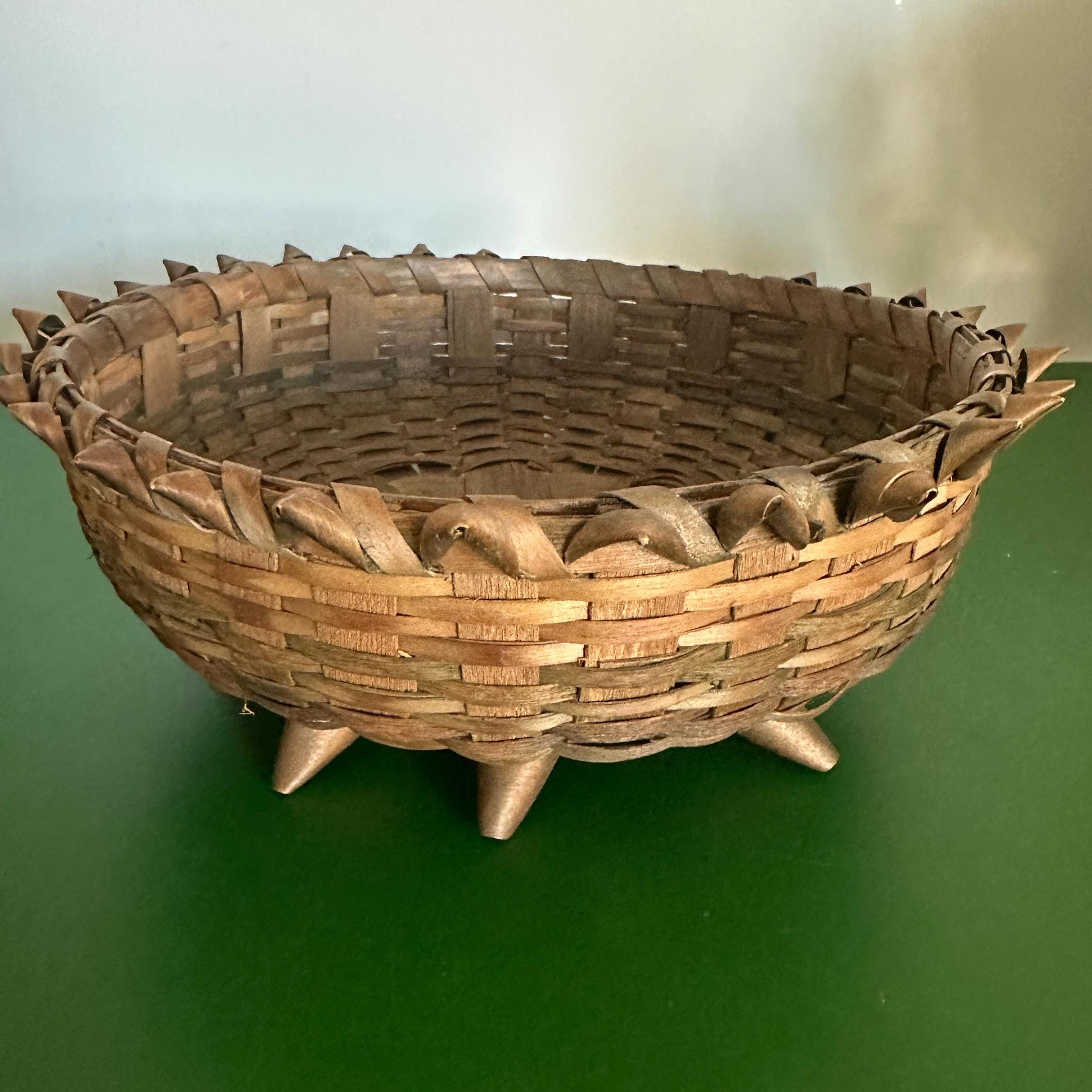 ビンテージインディアンバスケット Vintage American Indian Basket – 8.25in Diameter, 3in Height