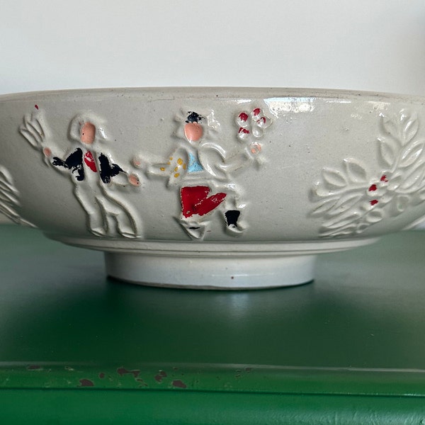 1942 Red Wing Dancing Peasants Bowl