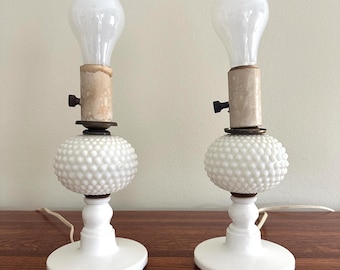 ヴィンテージミルクガラスランプシェードホワイトフローラル - Etsy 日本