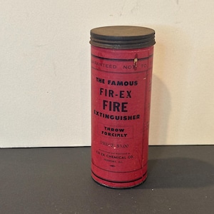 Extintor de incendios para el hogar de tubo de cartón grueso coleccionable Fire-Ex de los años 50
