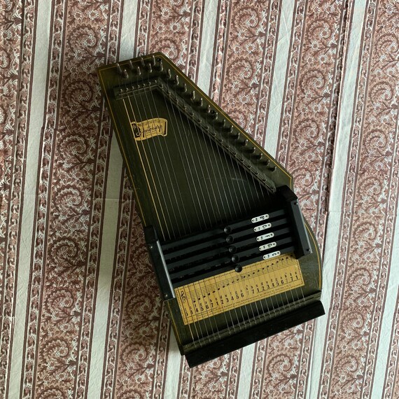 1952 Autoharp/zither Manufactured by Oscar Schmidt Etsy