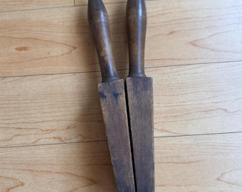 Antique Primitive Treenware Lemon Juicer