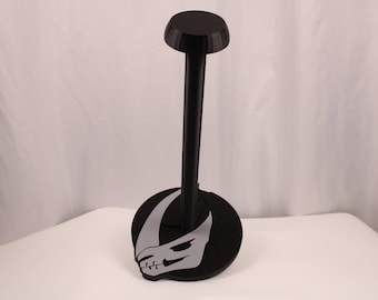 Mandalorian Armor Inspired Helmet Stand - Star Wars