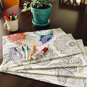 Mandala Design - Set of Placemats (14&quot;x18&quot;) – The Coloring Table - Coloring Placemats for Kids - Fabric - Washable and Reusable