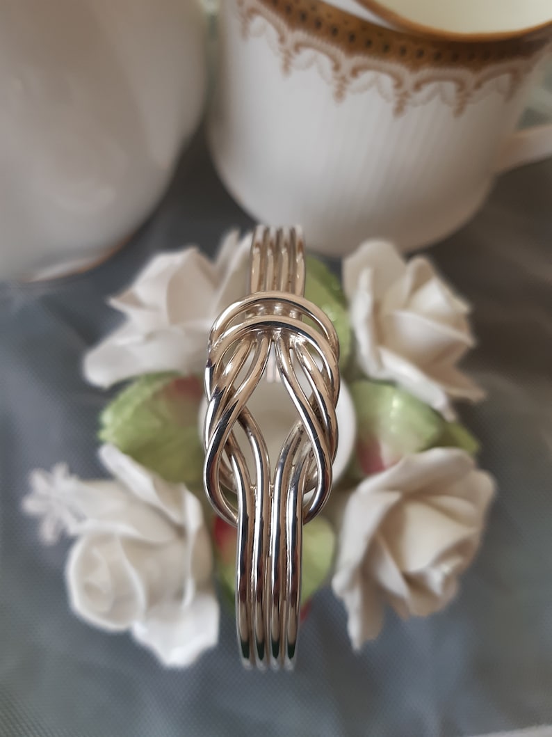 Silver celtic knot bracelet