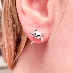 Boucles d'oreilles grimpeur chat, créoles suspendues chat, bijoux chaton en argent sterling, cadeau pour amoureux des chats, cadeau félin, cadeau Saint-Valentin