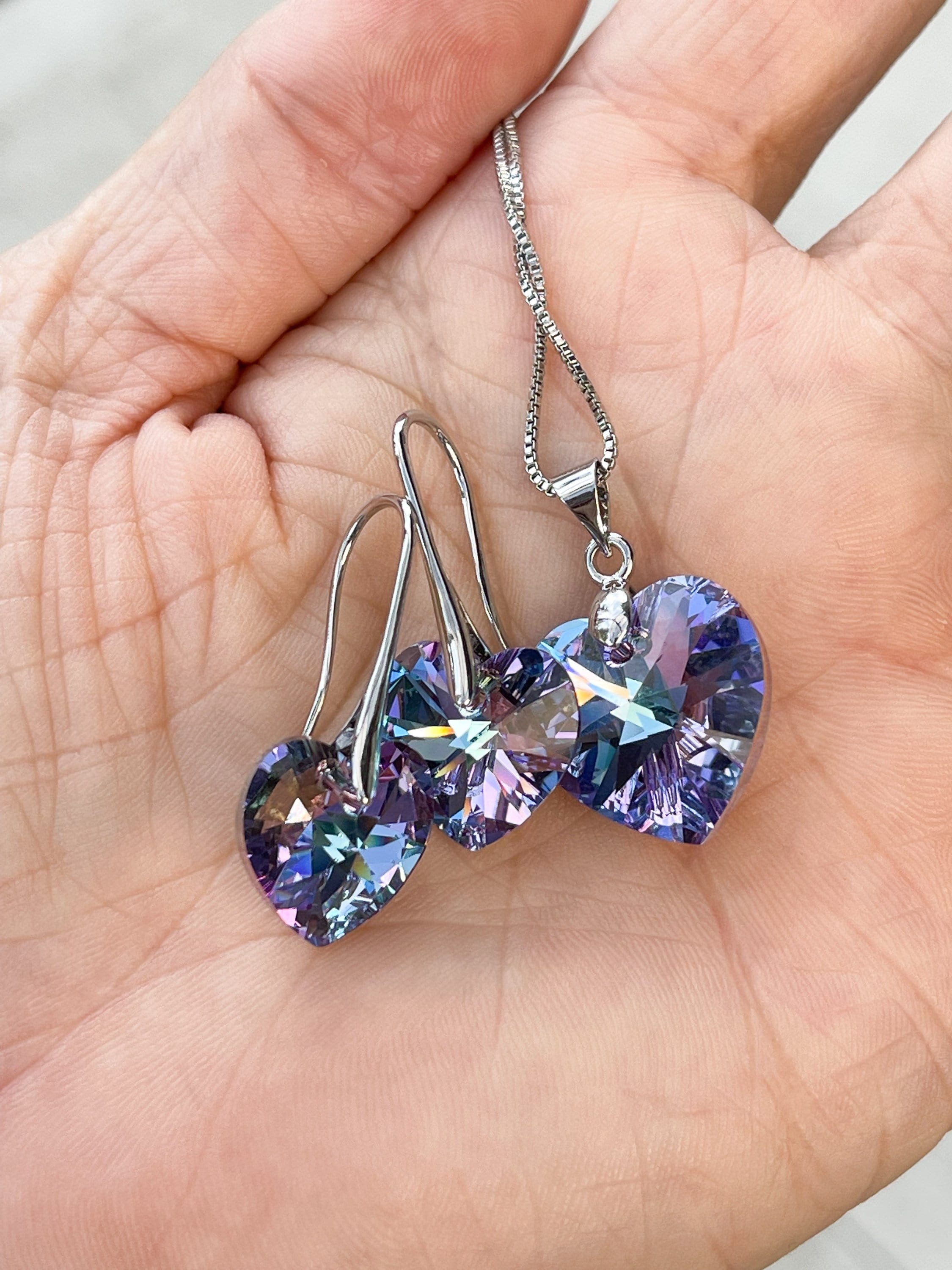 関送込 OHTNYC HEART EARRINGS WITH SWAROVSKI CRYSTAL il_1080xN.2084792681_skii.jpg