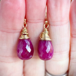 14k gold ruby drop earrings, handmade wire wrap briolette teardrop rubies, artisan jewelry, handmade jewelry, july birthstone, image 5