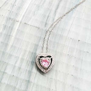 Colgante de corazón de plata rosa claro, collar de corazón de plata esterlina, regalo para ella, joyería para esposa, colgante de corazón, regalo brillante, circonita cúbica