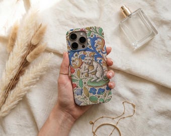Capa para iPhone com Gato Medieval e Livro de Horas, Arte de Manuscrito Iluminado, Presente Gótico