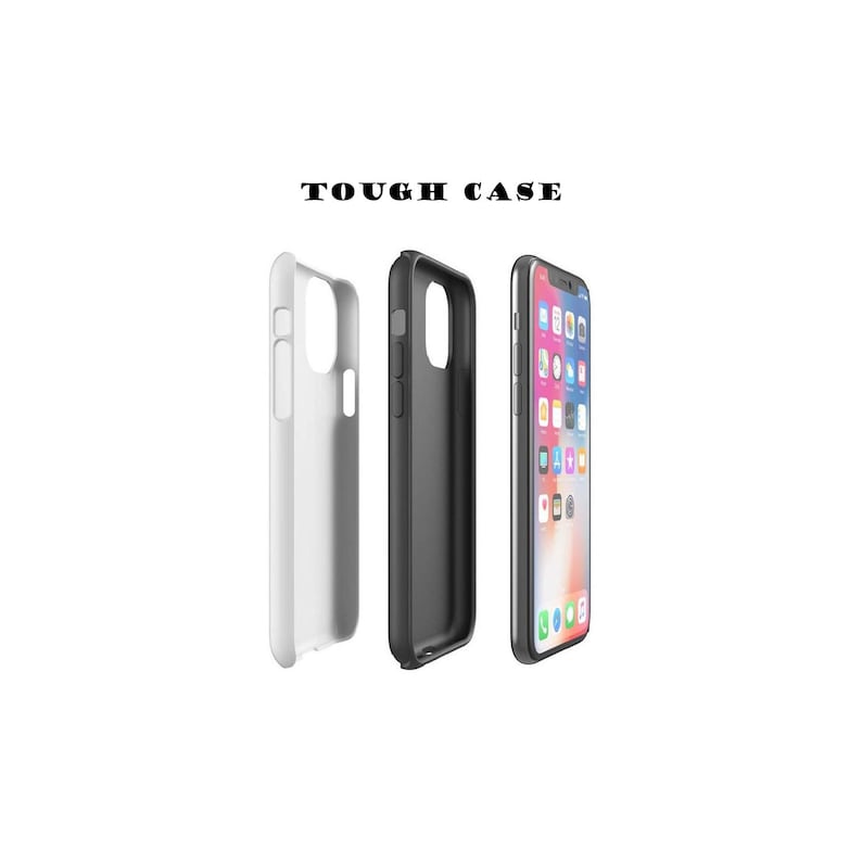 Puede incluir: Un tel&eacute;fono inteligente con una pantalla que muestra iconos de aplicaciones, junto a una funda de tel&eacute;fono en blanco y negro. El texto "TOUGH CASE" est&aacute; encima del tel&eacute;fono y las fundas. La funda est&aacute; dise&ntilde;ada para proteger el tel&eacute;fono.