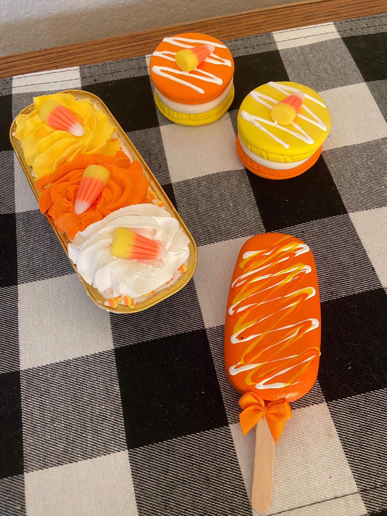 Faux/fake Candy Corn Halloween Mini Cake - Etsy