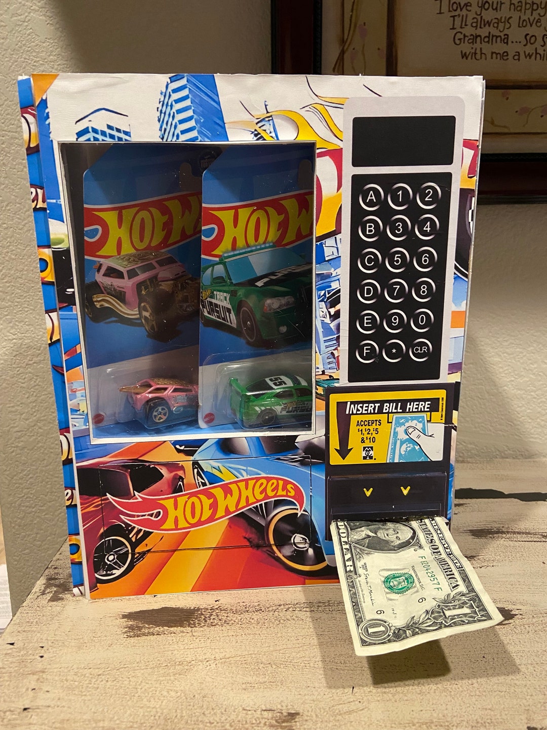 Hot wheels vending machine on sale