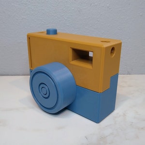 Toy Camera / Montessori / 3D Printed