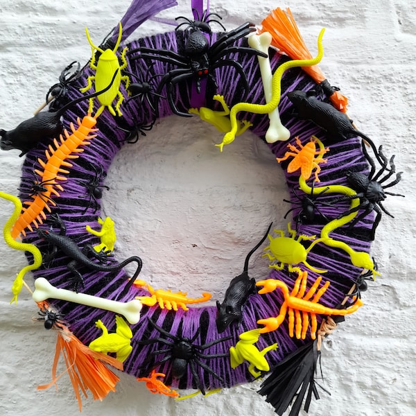 Fabulous Halloween wool and spooky door/ wall ring/ wreath size small /10”