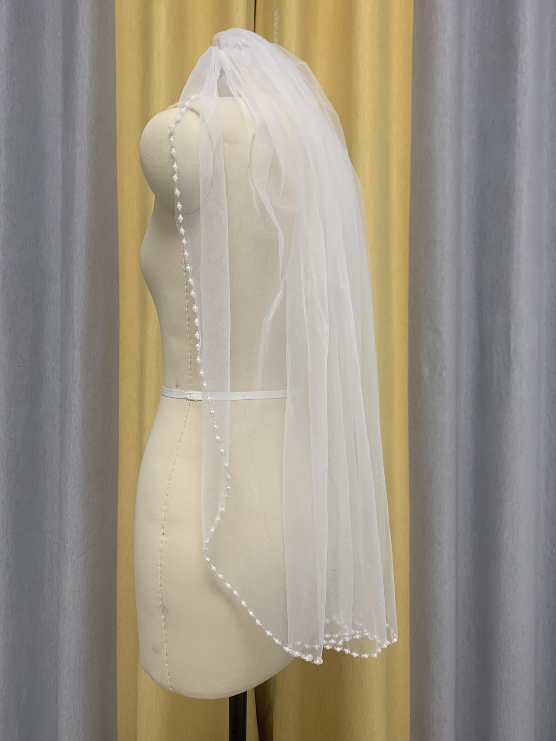 Elegant Bridal Veil Pearl Edge Wedding Veil Single Tier Pearl Etsy