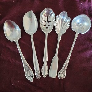 Rogers Bros and Holmes & Edwards assorted silverplate small serving spoons