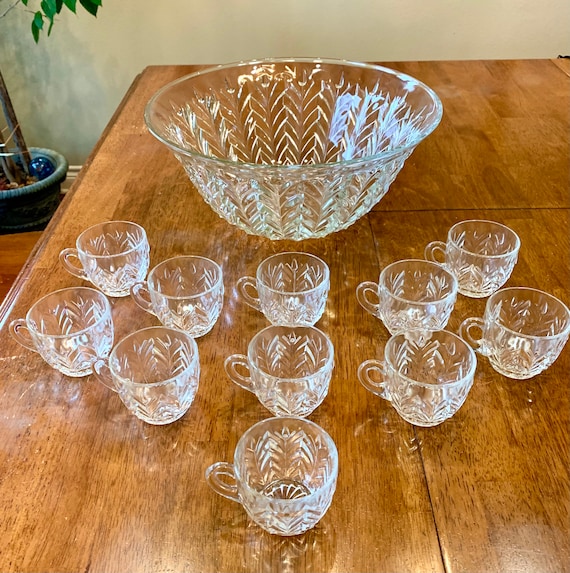 Vintage Jeannette Glass Feather Punch Bowl and 11 Cups Wedding 1950's - Etsy